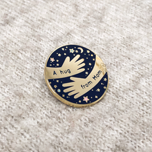 SECONDS / A Hug From Mom Enamel Pin Badge