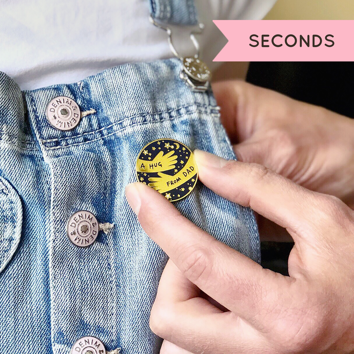 SECONDS / A Hug From Dad Enamel Lapel Pin