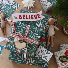Meredith Christmas Foliage Mixed Wrapping Paper Set