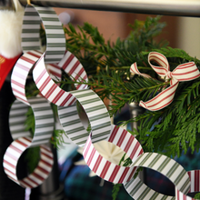 Red & Green Striped Christmas Paper Chain Garland Kit