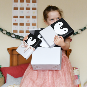 Penguin Family Recyclable Wrapping Paper Kit